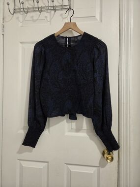 Scotch & Soda Women's Navy Cropped  Blue Long-Sleeve Smocked Blouse